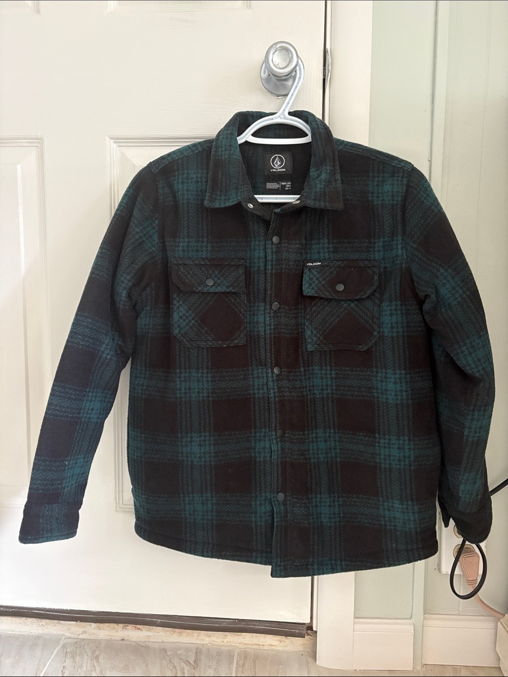 Volcom Black and Teal Plaid Lightweight Shirt Jacket